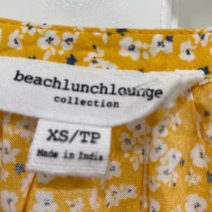 Yellow flowered top